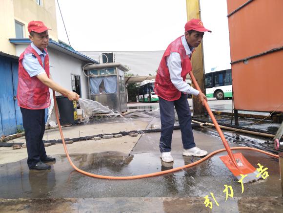 115021113.jpg 39fb14fb-b909-4373-86f4-d02c92765fda.jpg